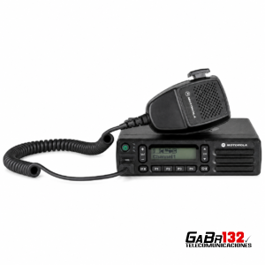Motorola MOTOTRBO DEM500 radio móvil digital con micrófono